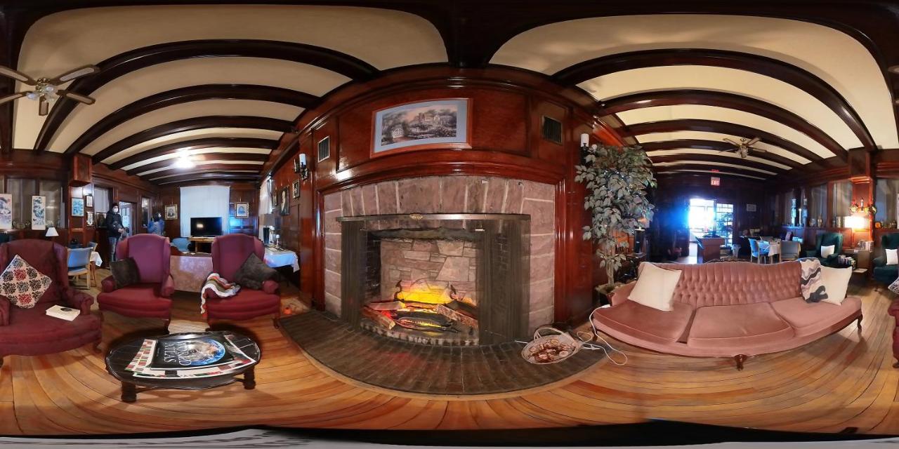 Red Rock Inn 3*